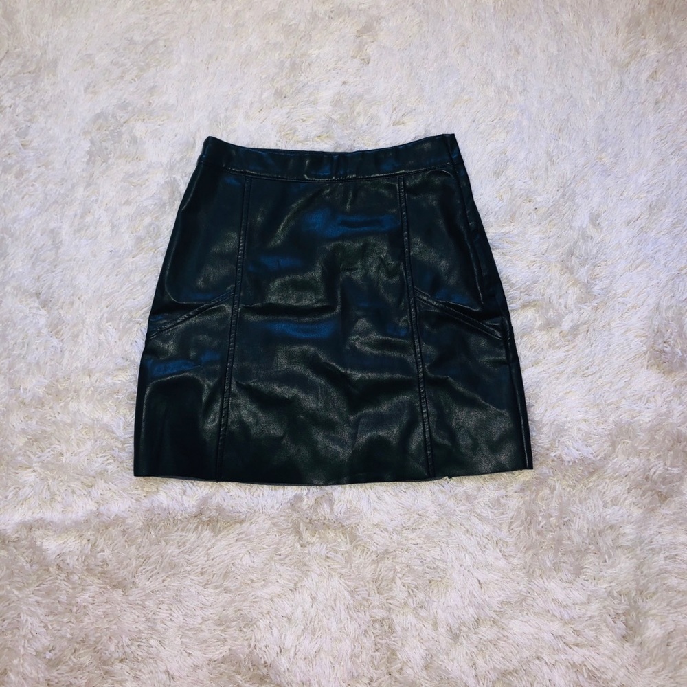Faux leather black skirt